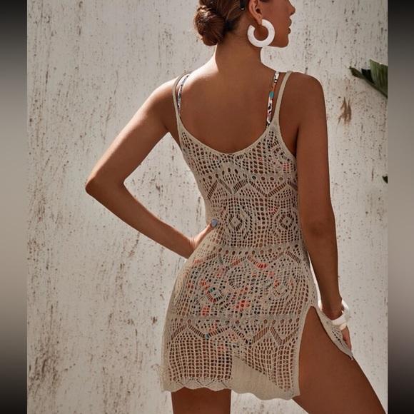 NWT Swimsuit Coverup - Picture 4 of 4